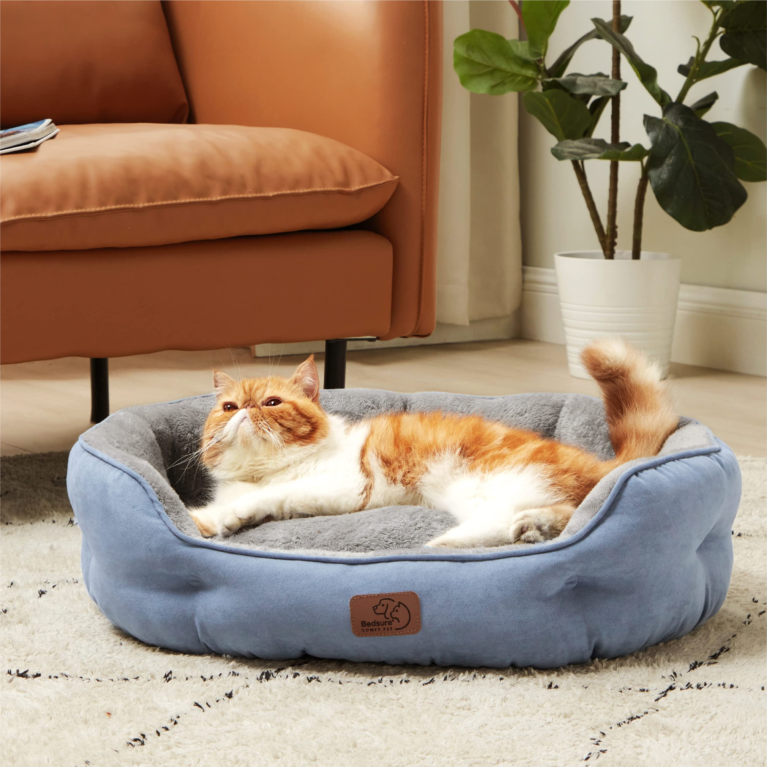 Bedsure 25-inch round bed suited for small pets indoors