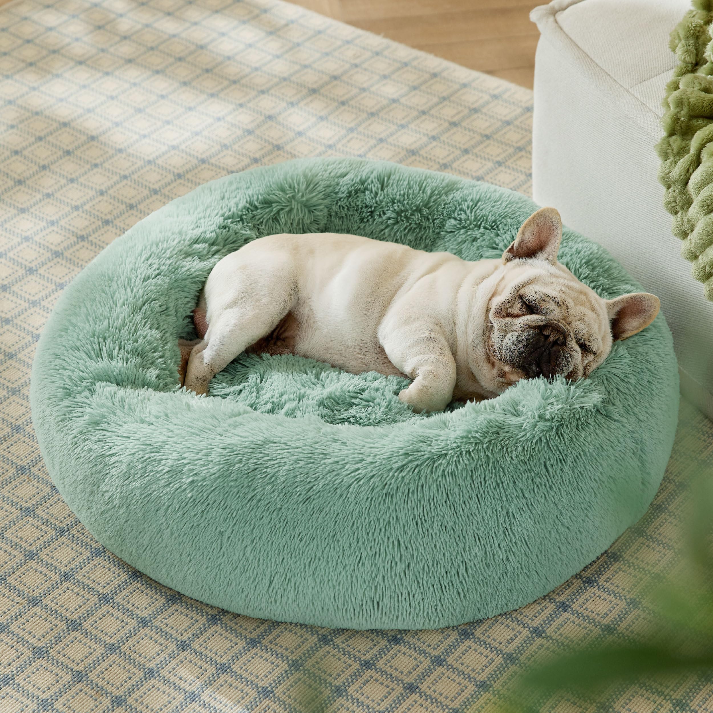Bedsure calming donut bed apple green machine-washable cover for easy cleaning