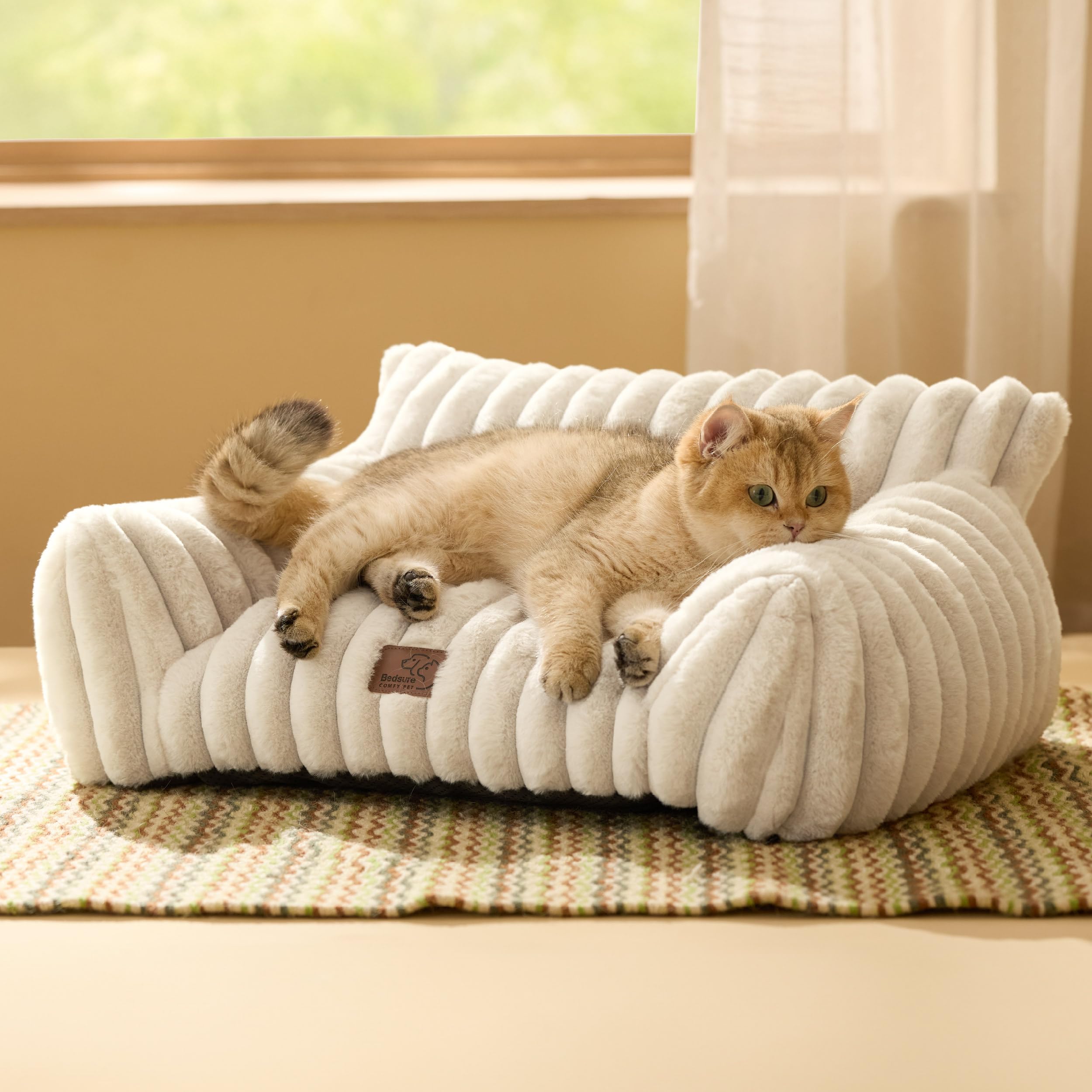 Bedsure cute cat couch with removable cover for quick cleaning.