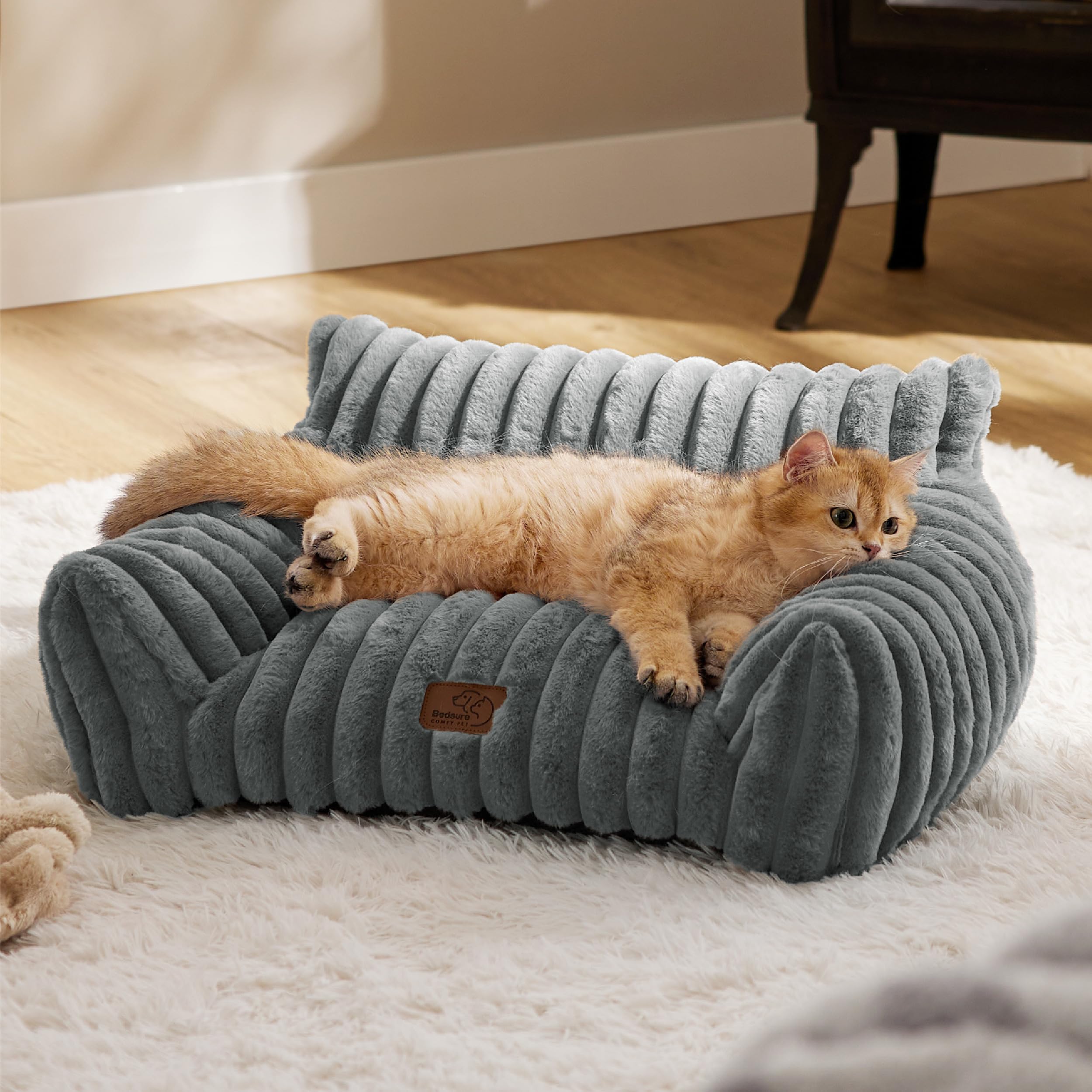 Bedsure cute cat couch with warm fur is ideal for seasonal lounging.