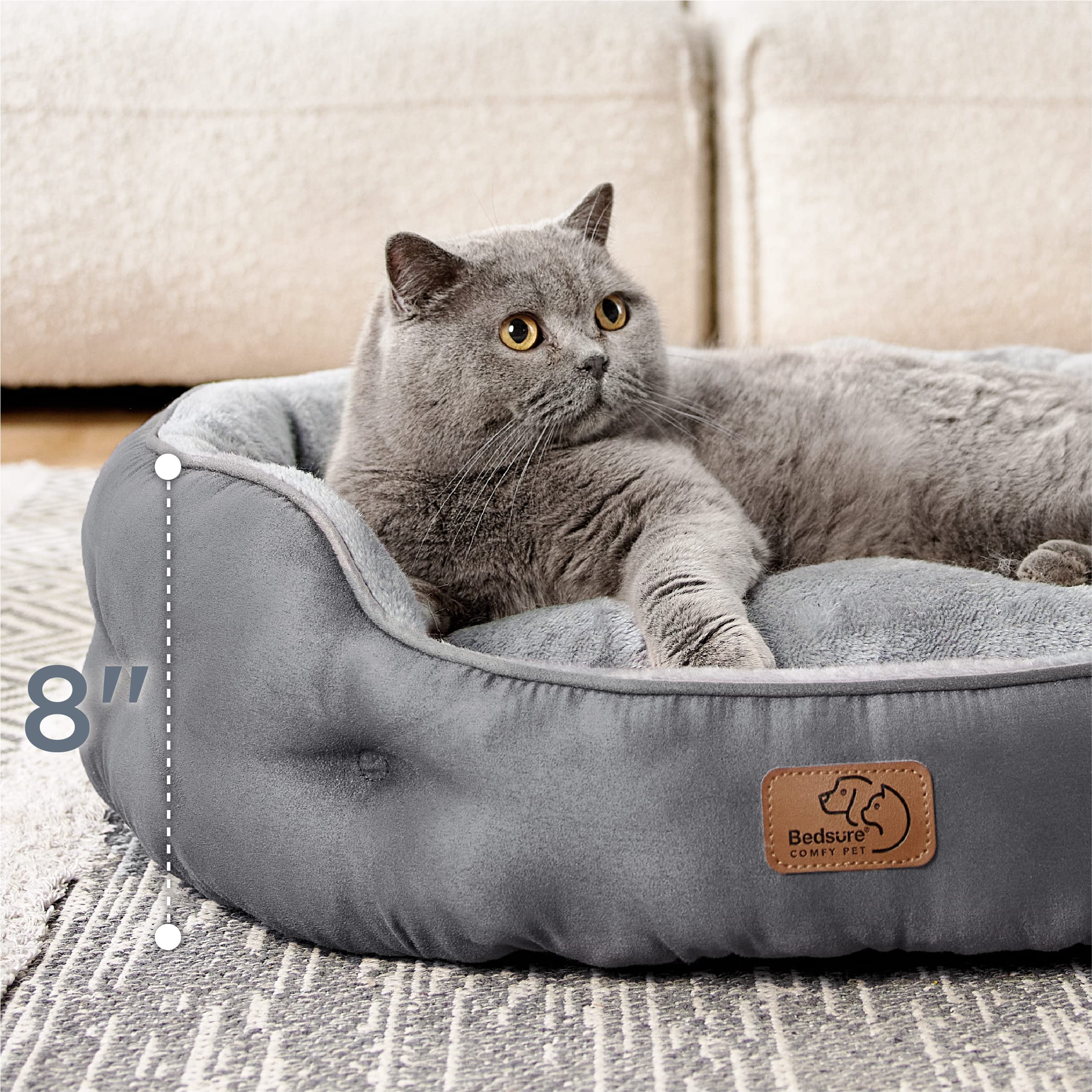 Bedsure 25-inch round bed offers ample space for small dogs and kittens.