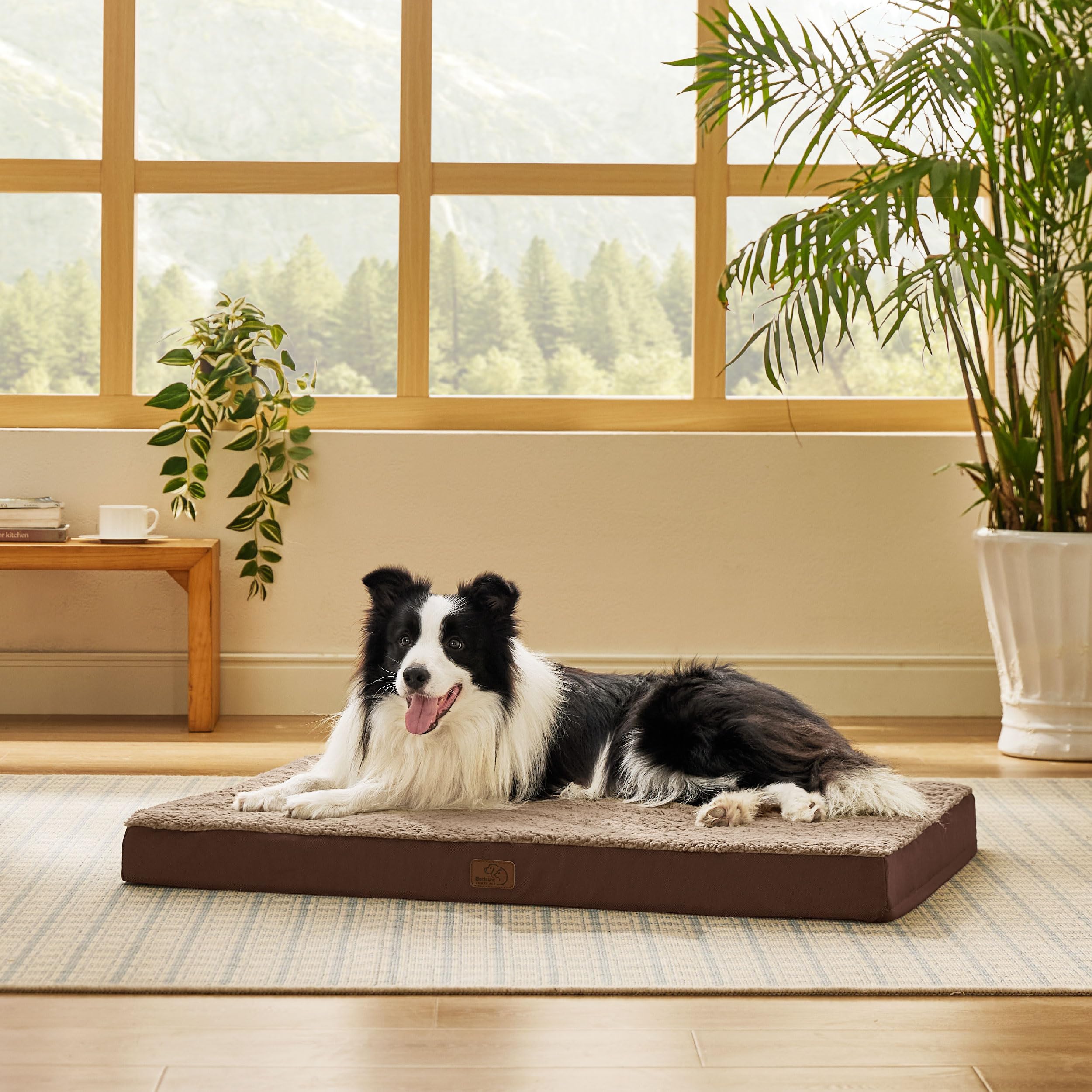 Bedsure dog bed large – travel-ready design suitable for home or road trips