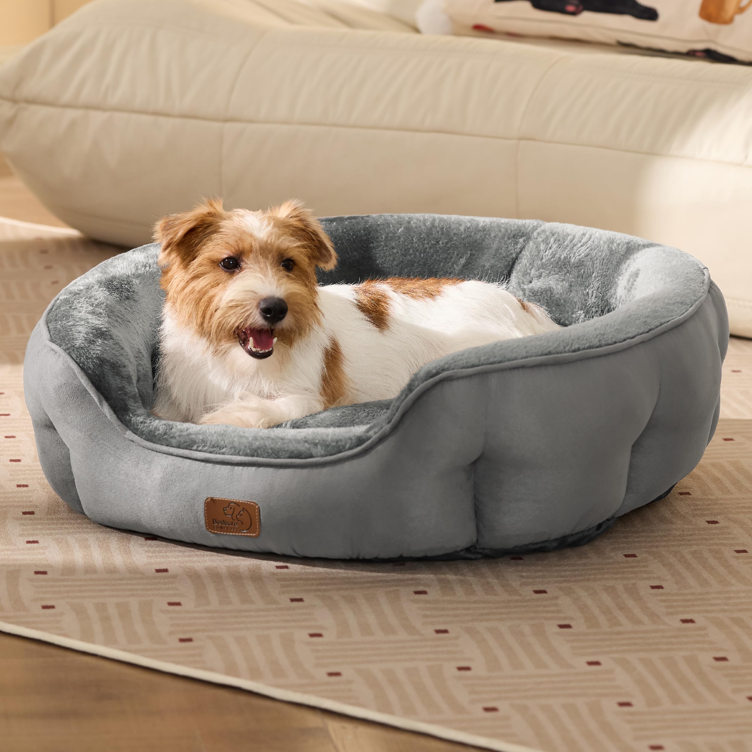 Bedsure machine-washable cover allows easy cleaning after messes