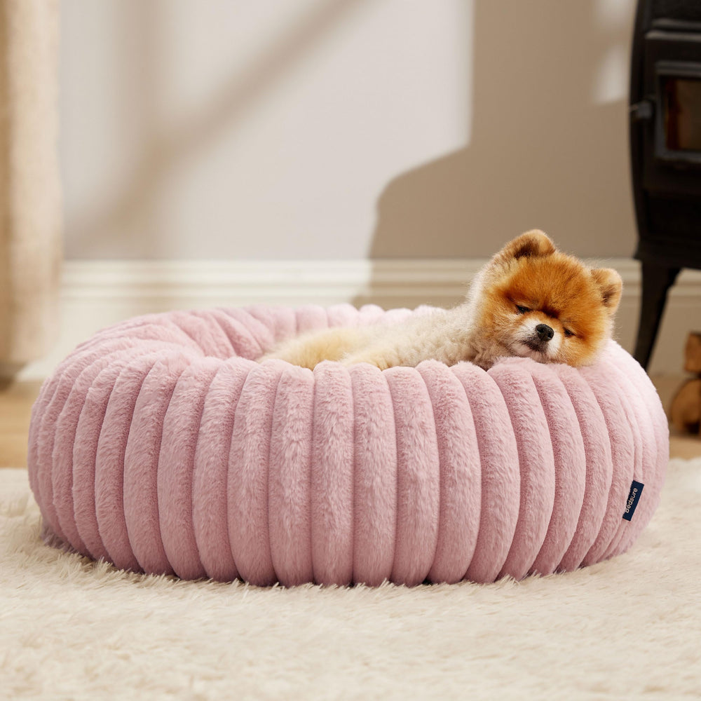 Bedsure Donut Small Dog Bed rubberized-dot base adds safety as pets move.