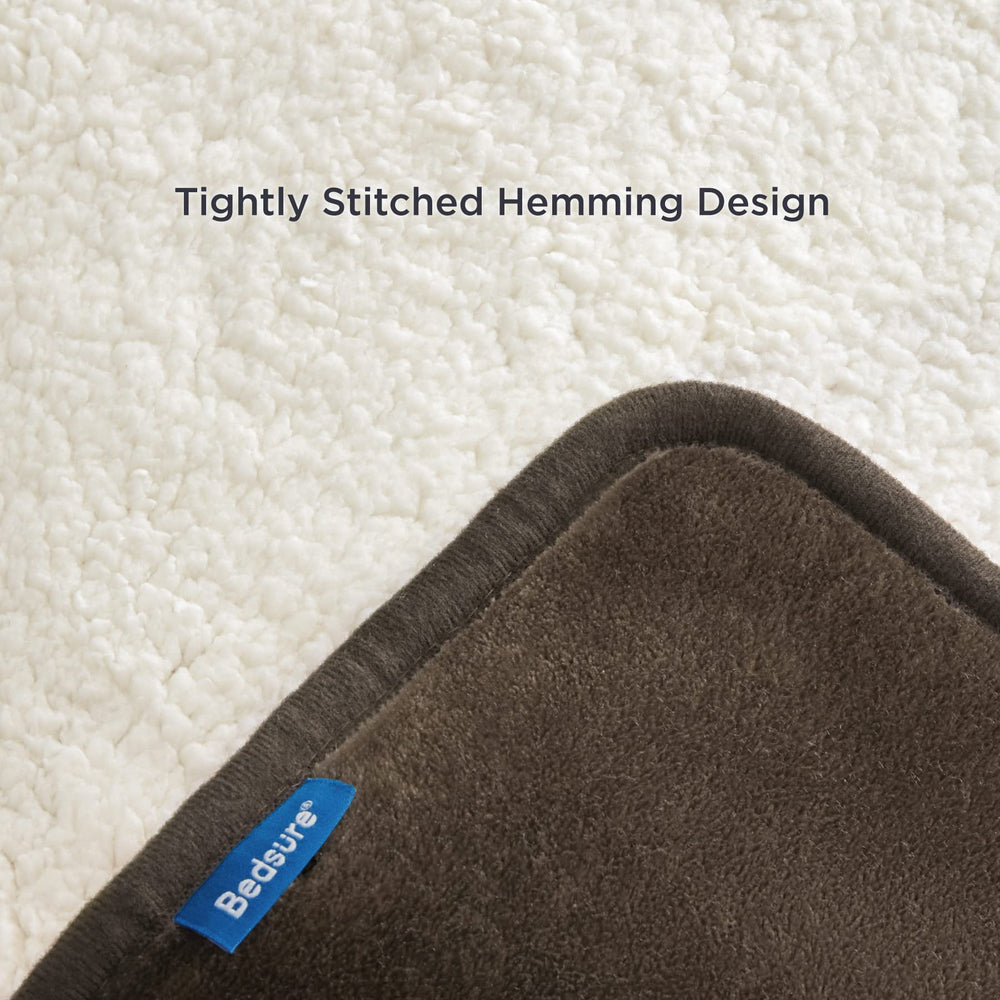 Bedsure easy-care dog blanket machine washable in cold water