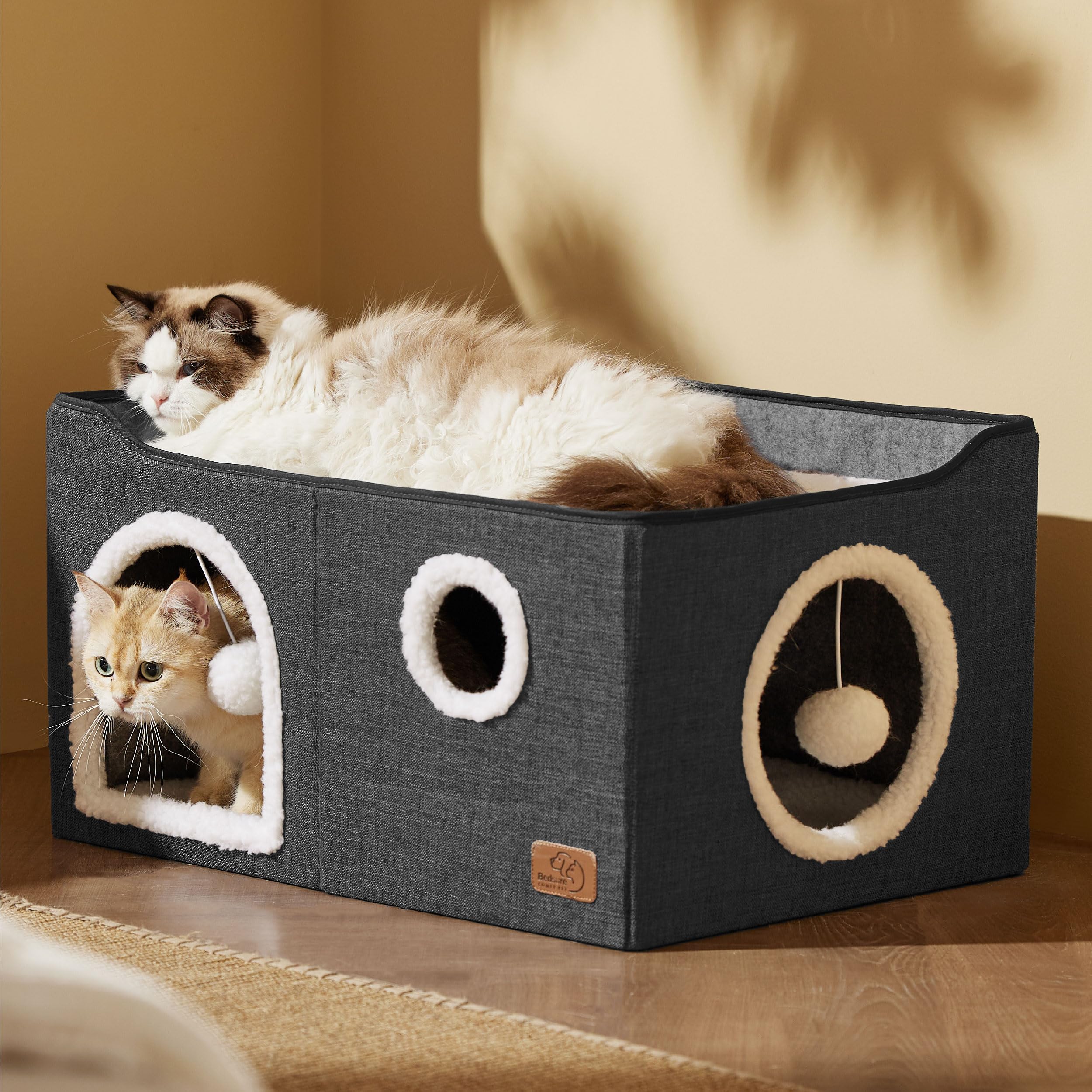 Bedsure large cat bed foldable design simplifies storage and travel.