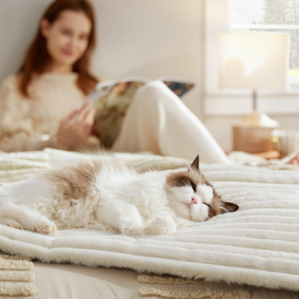 Bedsure machine-washable mat shows easy-care cleaning for fresh naps