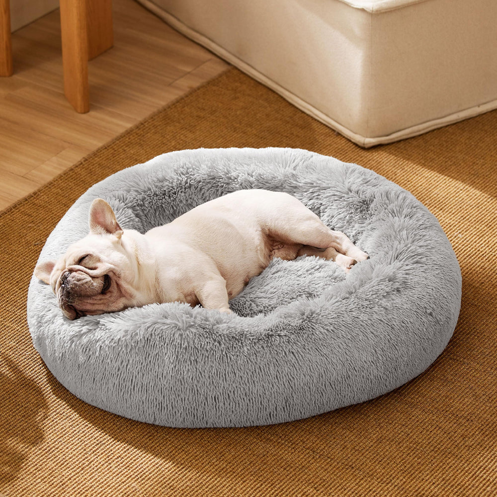 Bedsure machine-washable small pet bed simplifies cleanup for pet owners.