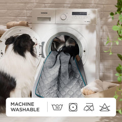 Bedsure orthopedic dog bed water-resistant coating keeps the sleeping area dry.