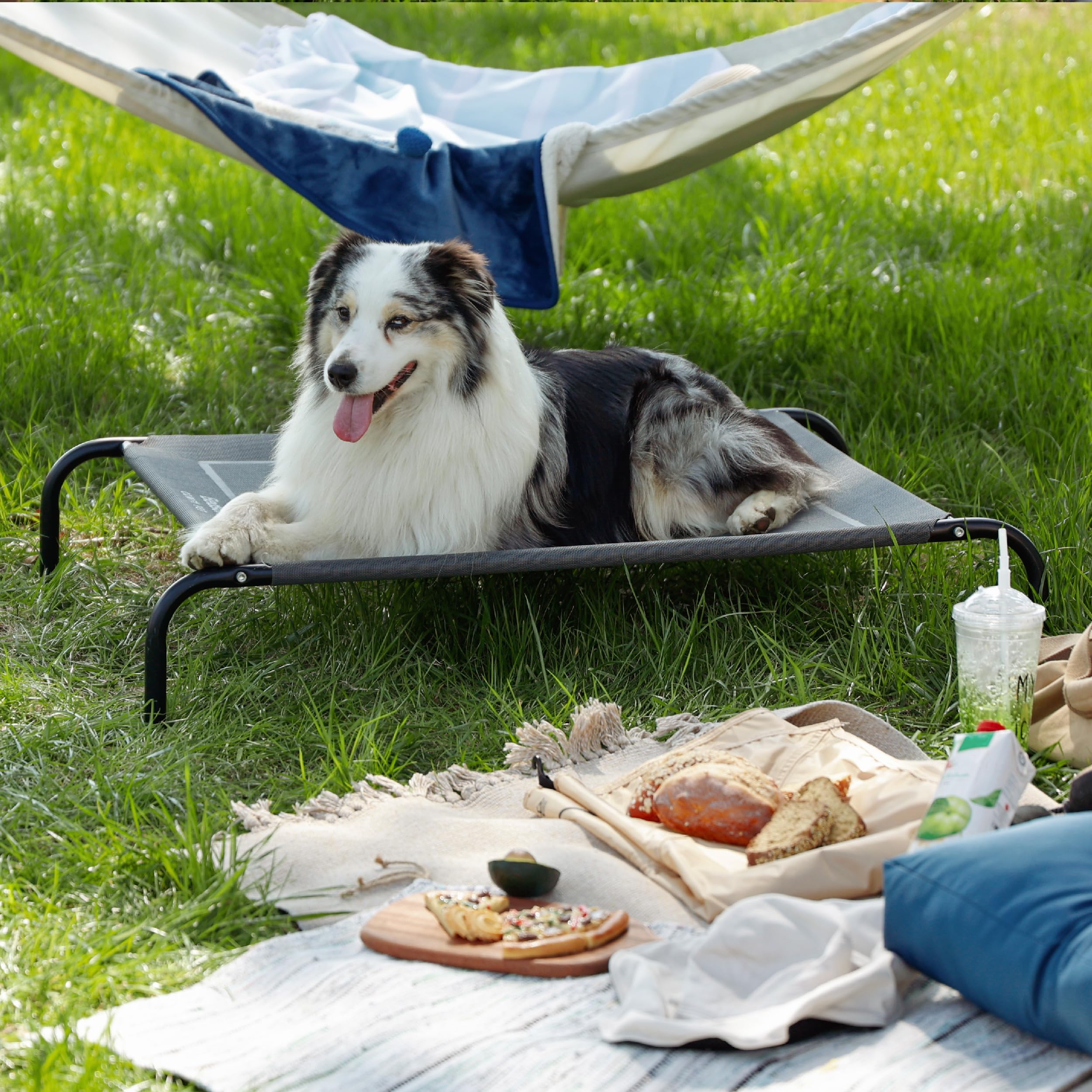 Bedsure-grey-tone bed fabric with breathable mesh for all-season comfort.