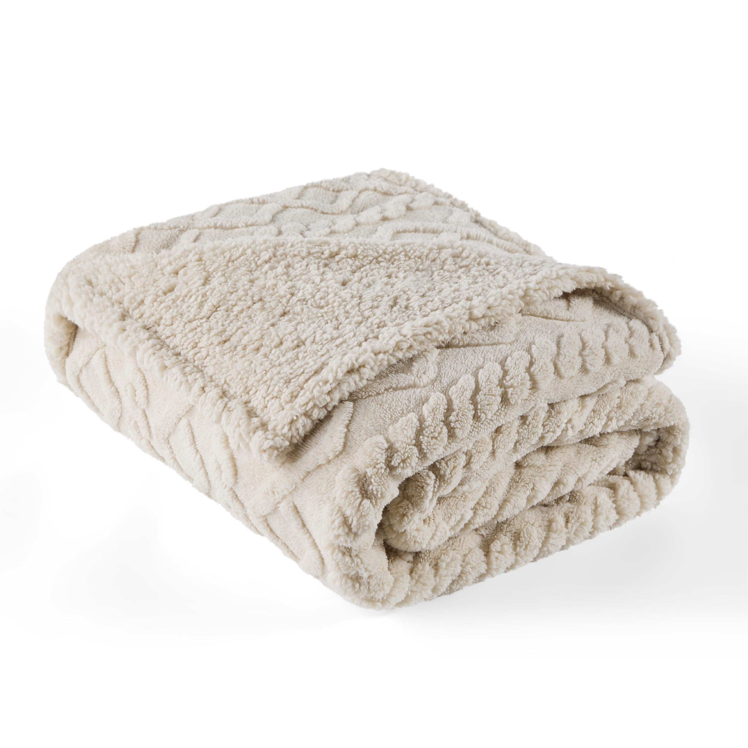 Bedsure portable-pet-blanket-travel is lightweight for trips to beach or camping.