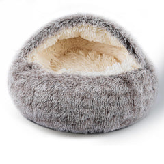 BELEEWILWON cat bed shell shape offering secure, cozy retreat for indoor cats.