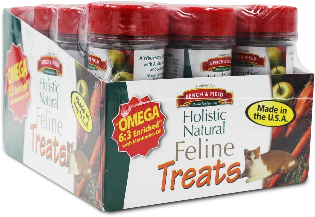 Bench & Field Holistic cat treats pack view showing fresh crunchy fish bites for healthy snacking.