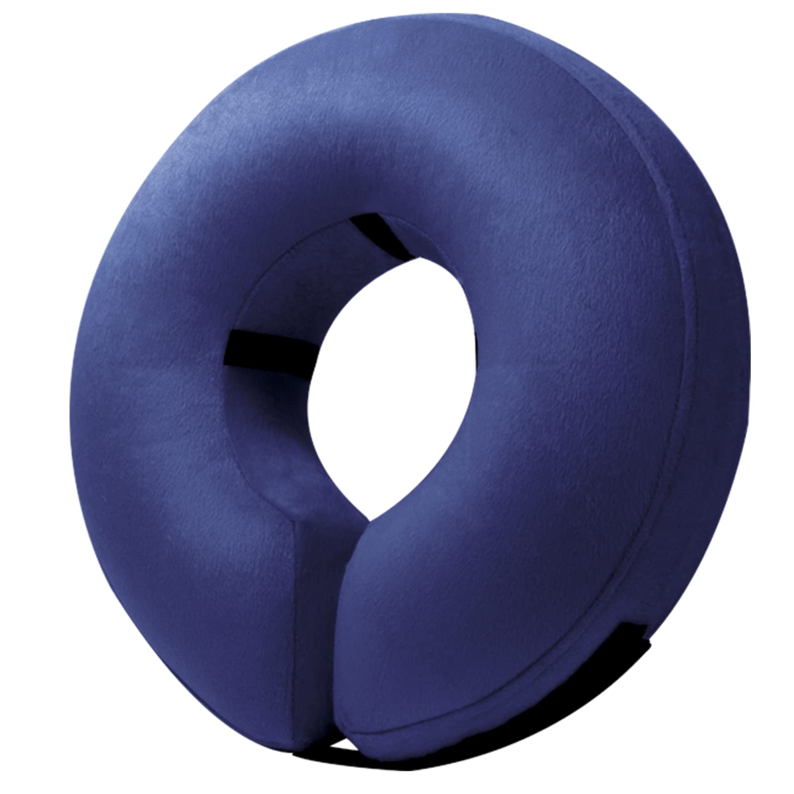BENCMATE inflatable dog cone on a dog protects wounds while eating and drinking.
