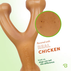Benebone Wishbone paw-friendly grip facilitates easy pickup and chewing.