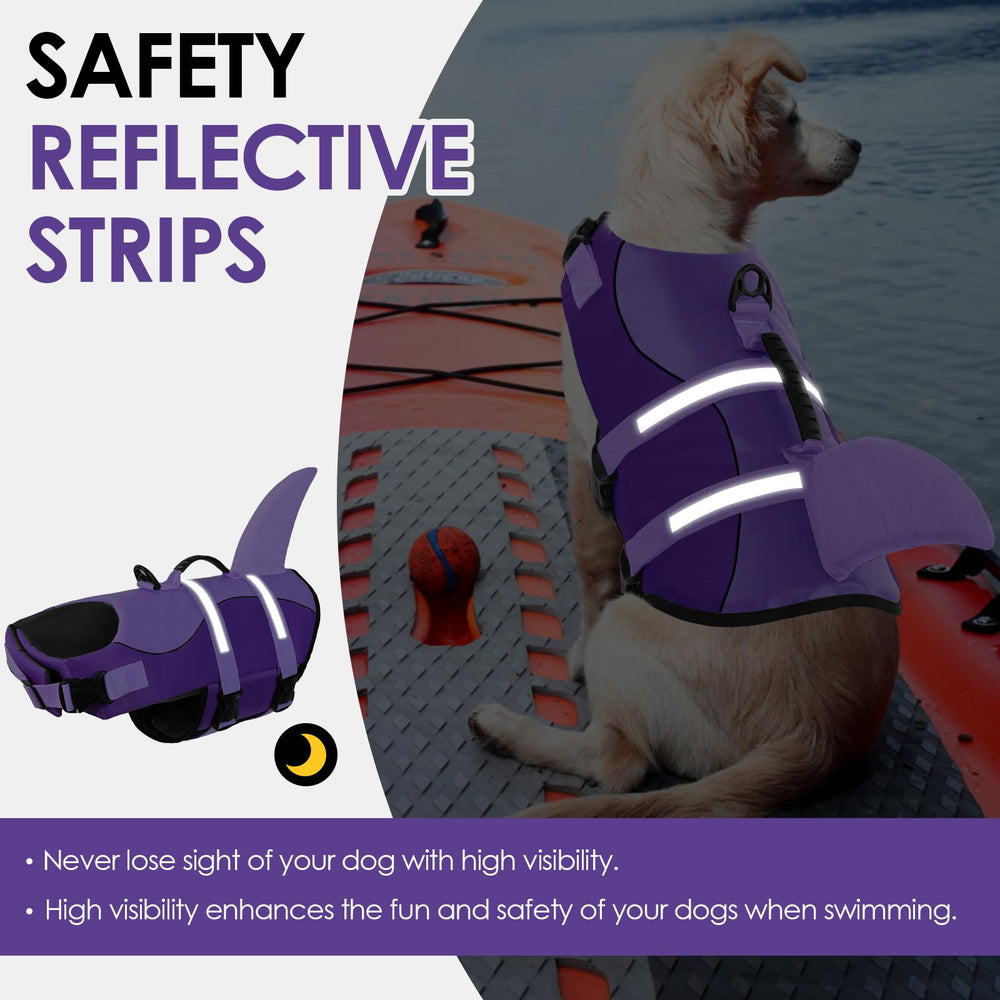 Bess Bridal dog life jacket quick-release buckles allow easy on-off for dogs.