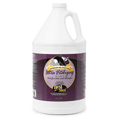 Best Shot Pet Ultra Vitalizing Mist bottle closeup promotes easy detangling and coat refresh.