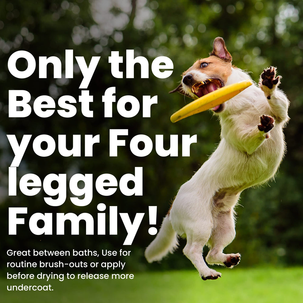 Best Shot Pet Ultra Vitalizing Mist deshedding support during brushing session.