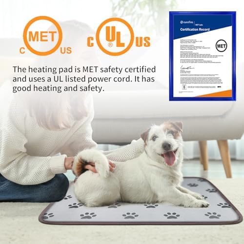Bestio cat heating pad cat relaxing on pad conveys comforting warmth.