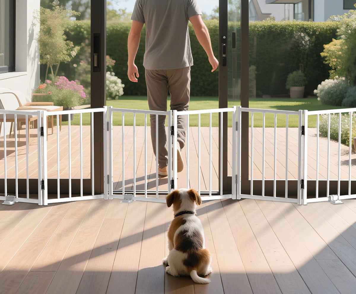 BFNN free-standing foldable dog gate blocks doorways for safe play spaces.