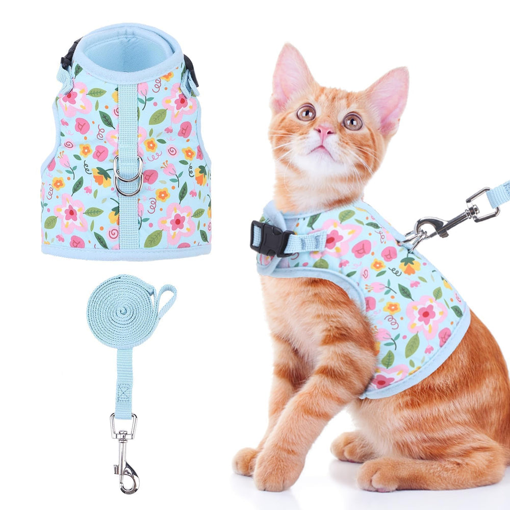 BINGPET cat-harness-flower-pattern demonstrates breathable comfort for everyday outdoor walks.