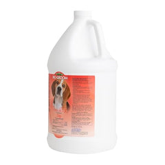 Bio-Groom natural flea-tick treatment label highlights cruelty-free USA-made formula.
