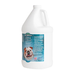 Bio-groom Oatmeal Dog Shampoo label highlights cruelty-free, USA-made formulation.