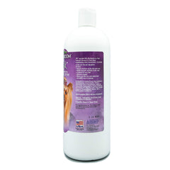Close-up of soft coat after Bio-Groom Silk Creme Rinse