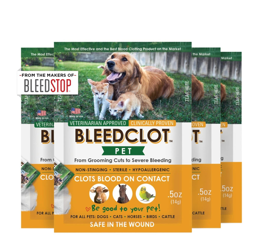 BleedClot Pet empaque con cuatro bolsas para emergencias en el establo