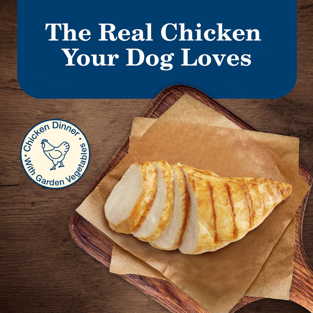 Blue Buffalo Homestyle natural ingredients label emphasizes clean, high-quality components