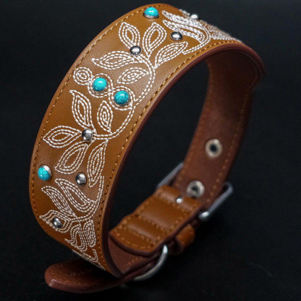 Blueberry Pet red-leather collar with gold-tone hardware for daily wear.