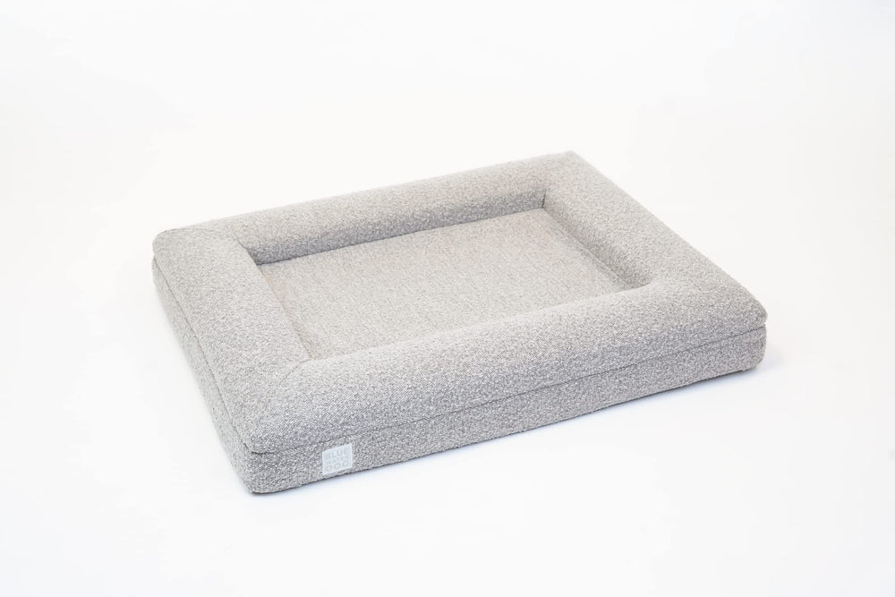 Bluewater Dog bed handle enables easy transport and relocation.