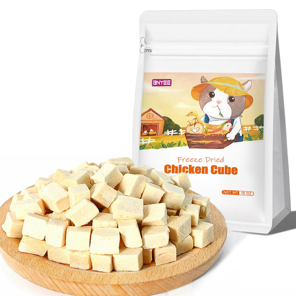 BNYEE freeze-dried chicken cubes for training rewards and protein boost.