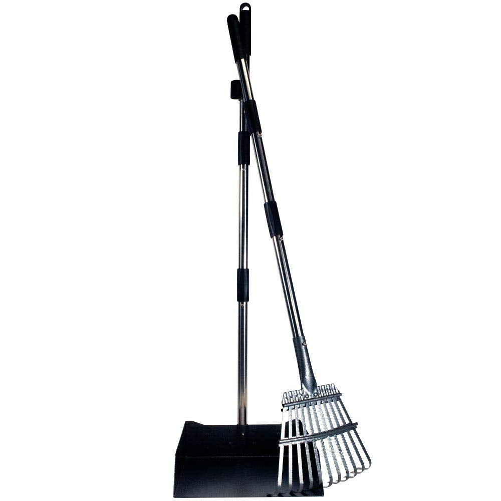 Bodhi Dog extendable-handle reduces bending during poop pickup.