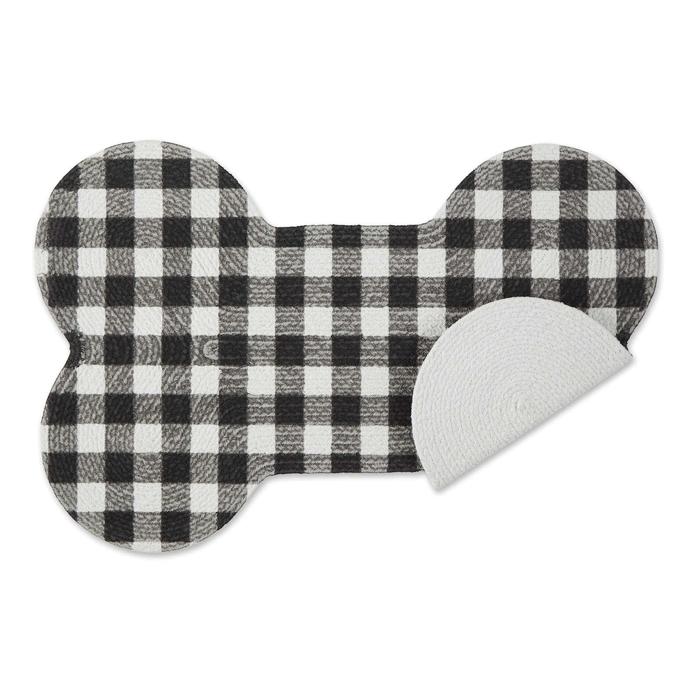 Bone Dry DII 100% cotton pet mat offers a soft, easy-clean dining surface.