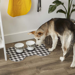 Bone Dry DII ultra-absorbent mat helps keep carpets and hardwoods cleaner.