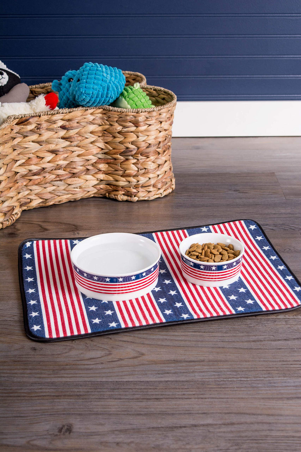 Bone Dry large pet bowl 7.5x2.4 inches for medium and large pets