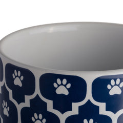 Close-up of bamboo lid with silicone ring on Bone Dry lattice canister for easy cleaning.