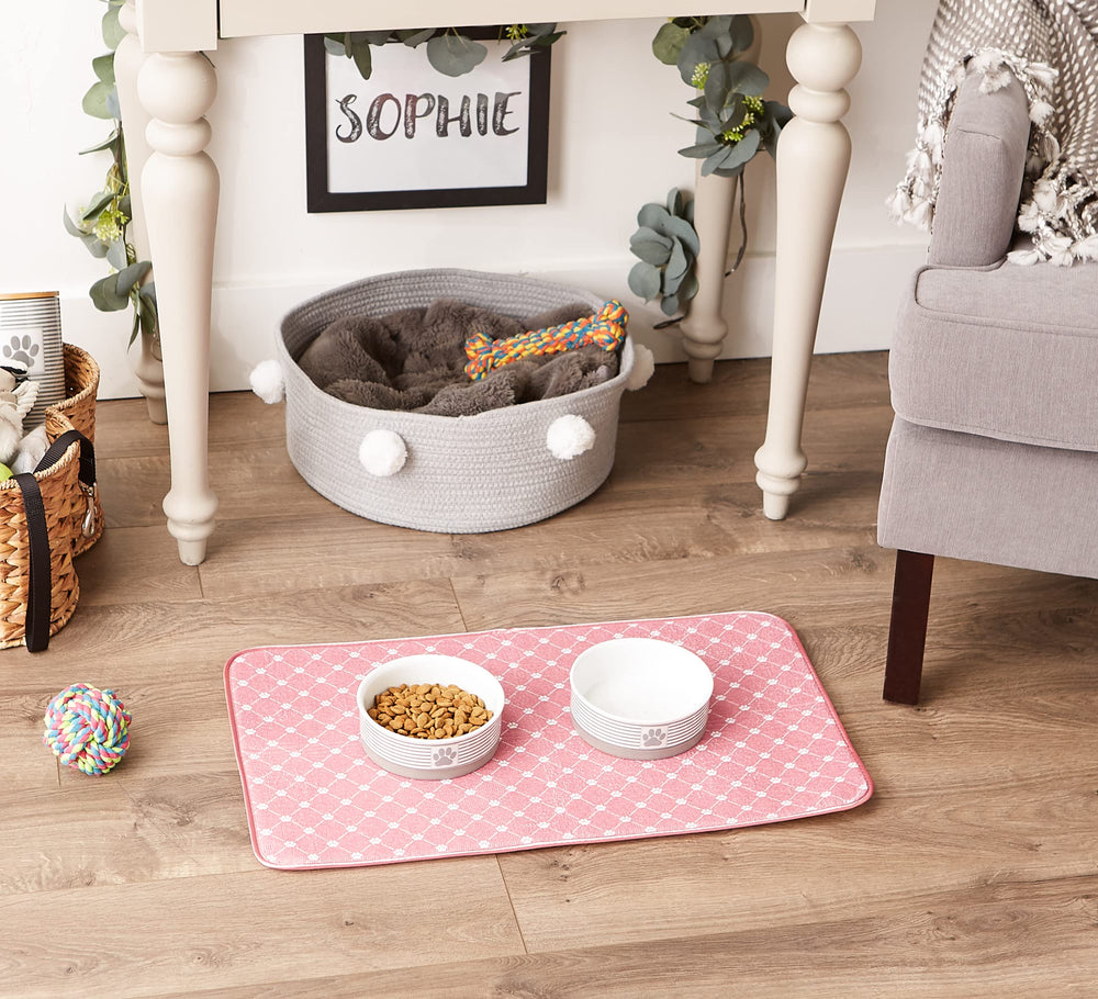 Bone Dry mat fits crate setups for mess-free meals.