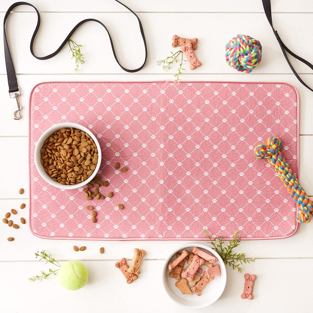 Bone Dry mat is machine washable for easy cleaning.