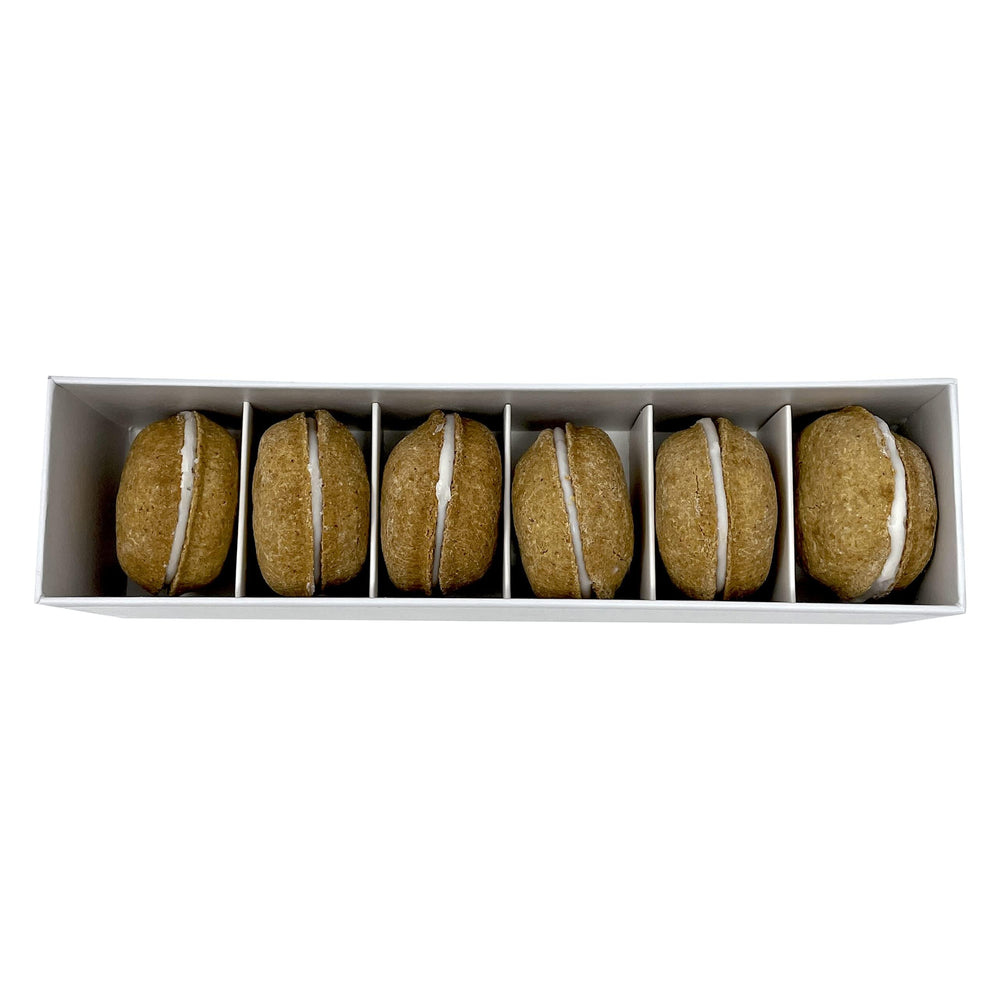 Bonne et Filou vanilla macarons for medium and large dogs easy portioning
