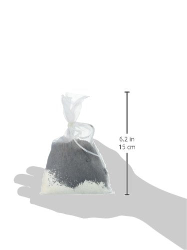 Boyd Chemi-Pure Blue enhances clarity and reduces dissolved contaminants in aquariums.