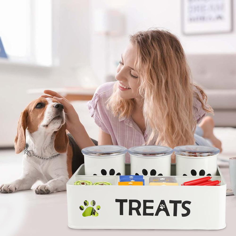 Brabtod wide-mouth design allows easy scooping and refilling.