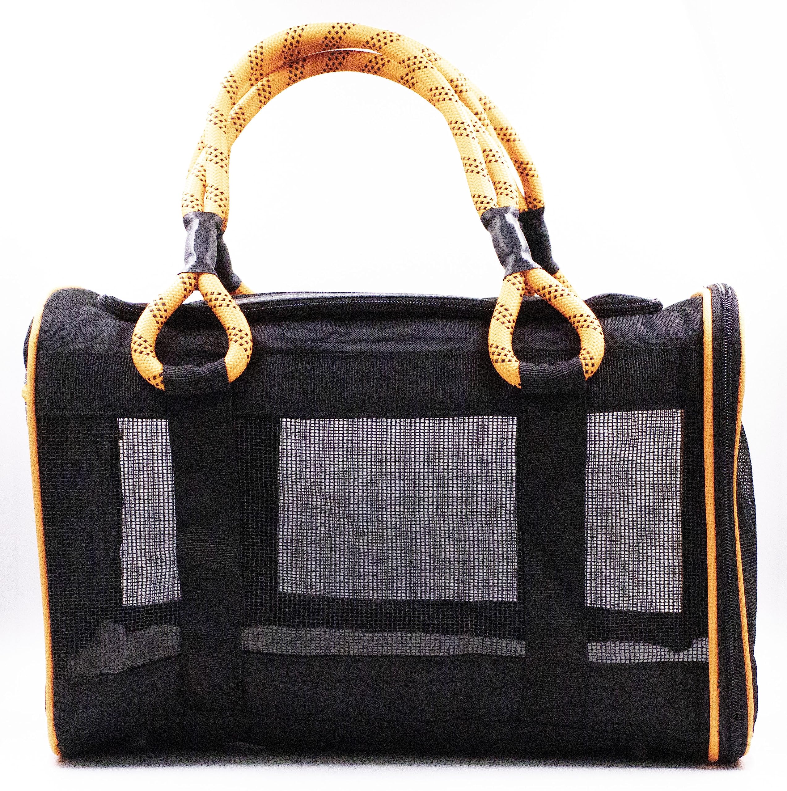 Buddy's Best waterproof base protecting against spills during travel