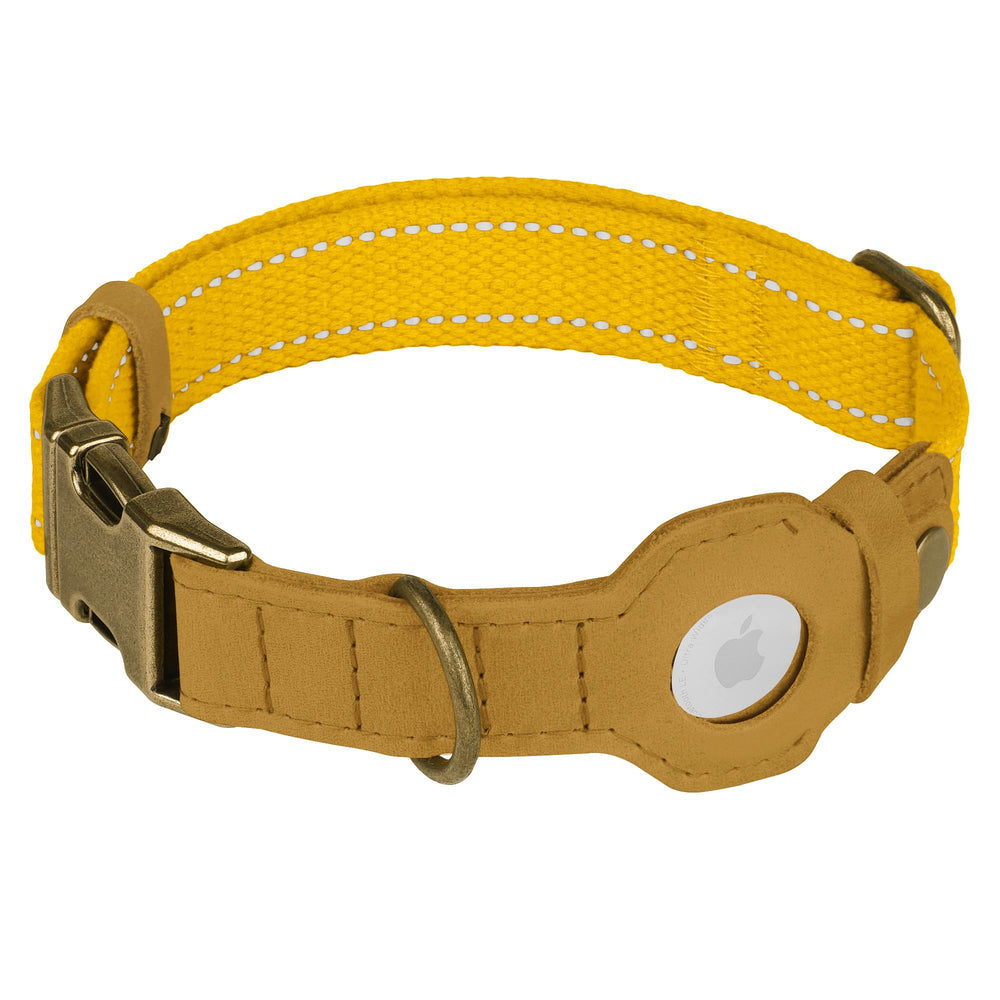 BUDKAS AirTag holder close-up showing sturdy metal buckle.