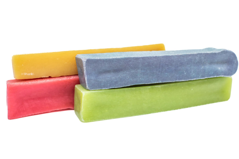 Bully Bunches yak chew Himalayas origin map highlights premium, sustainable ingredients.