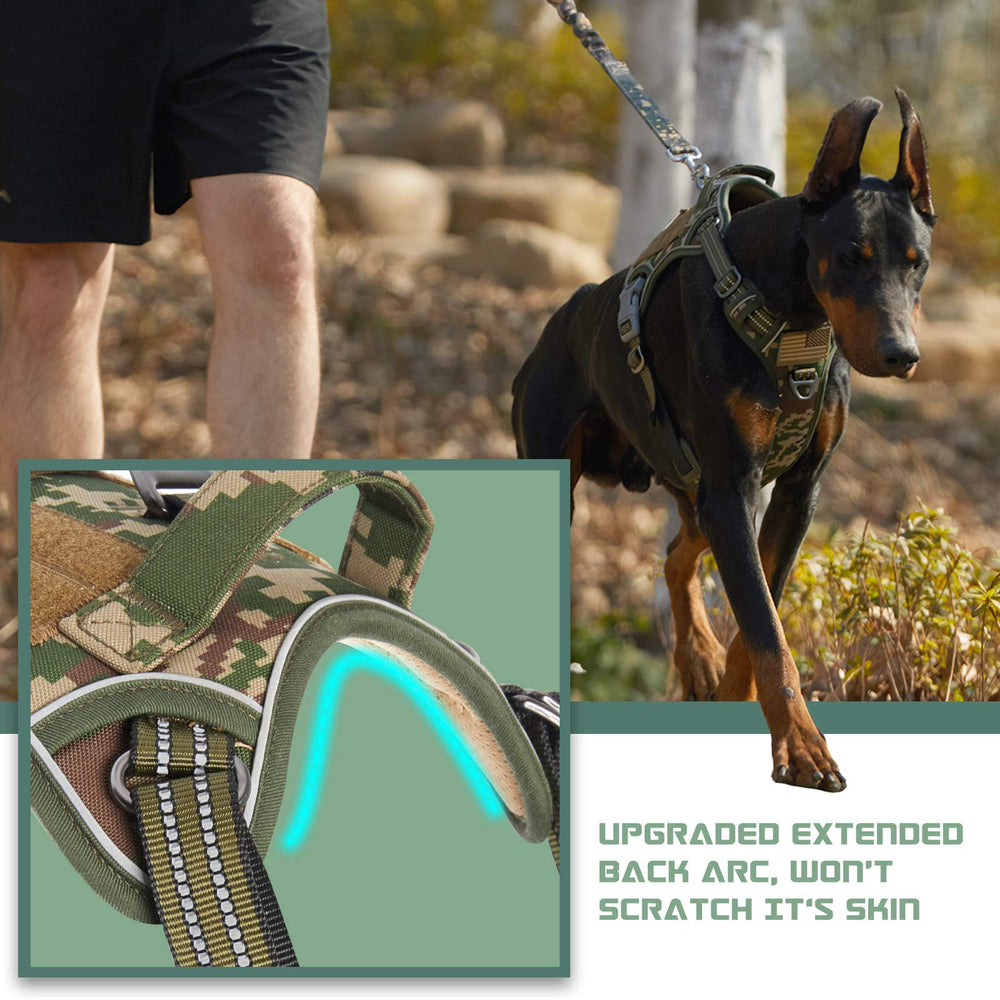 BUMBIN nesting buckle close-up demonstrates easy on/off and secure closure.