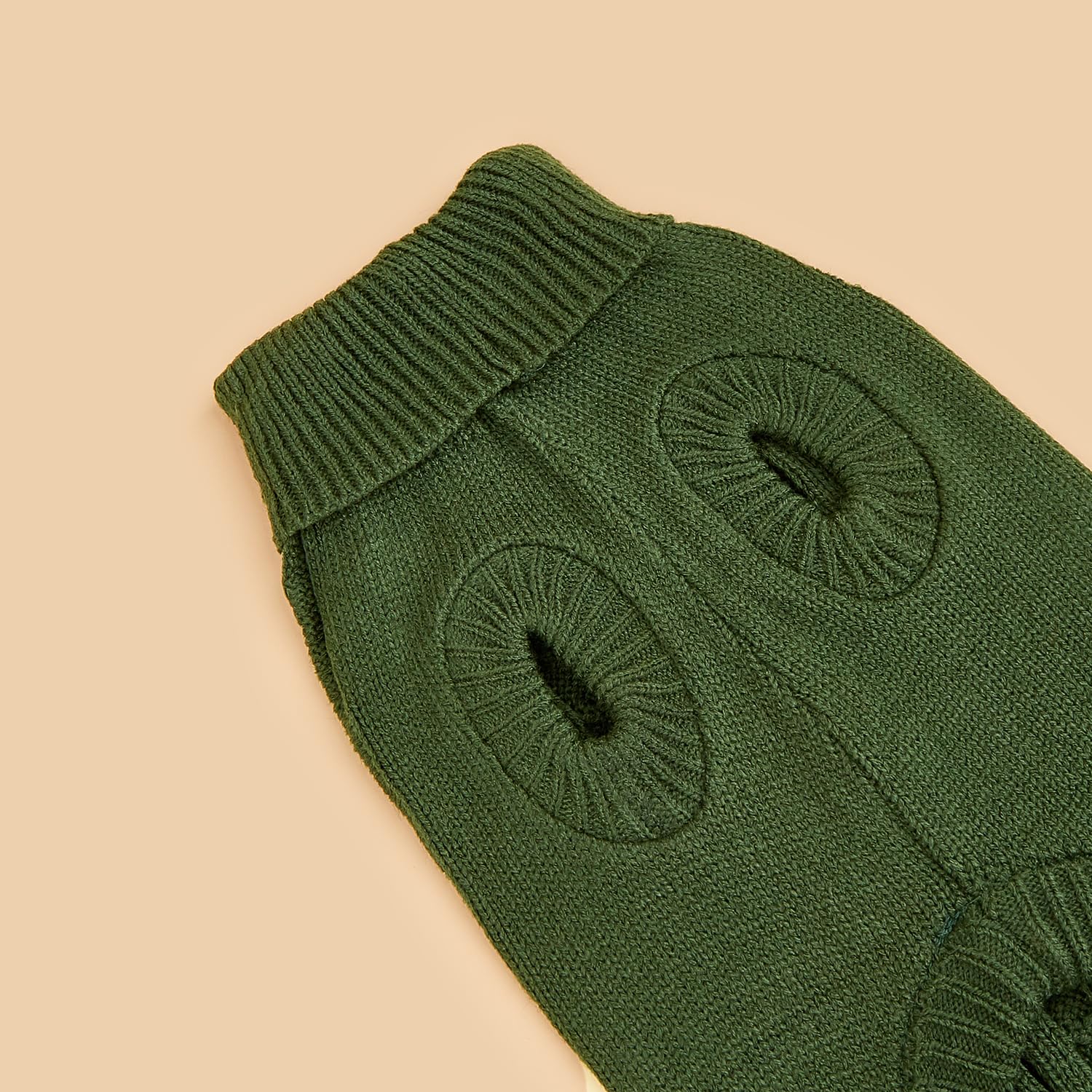 Bwealthest dog sweater elastic knit ensures flexible, snug fit.