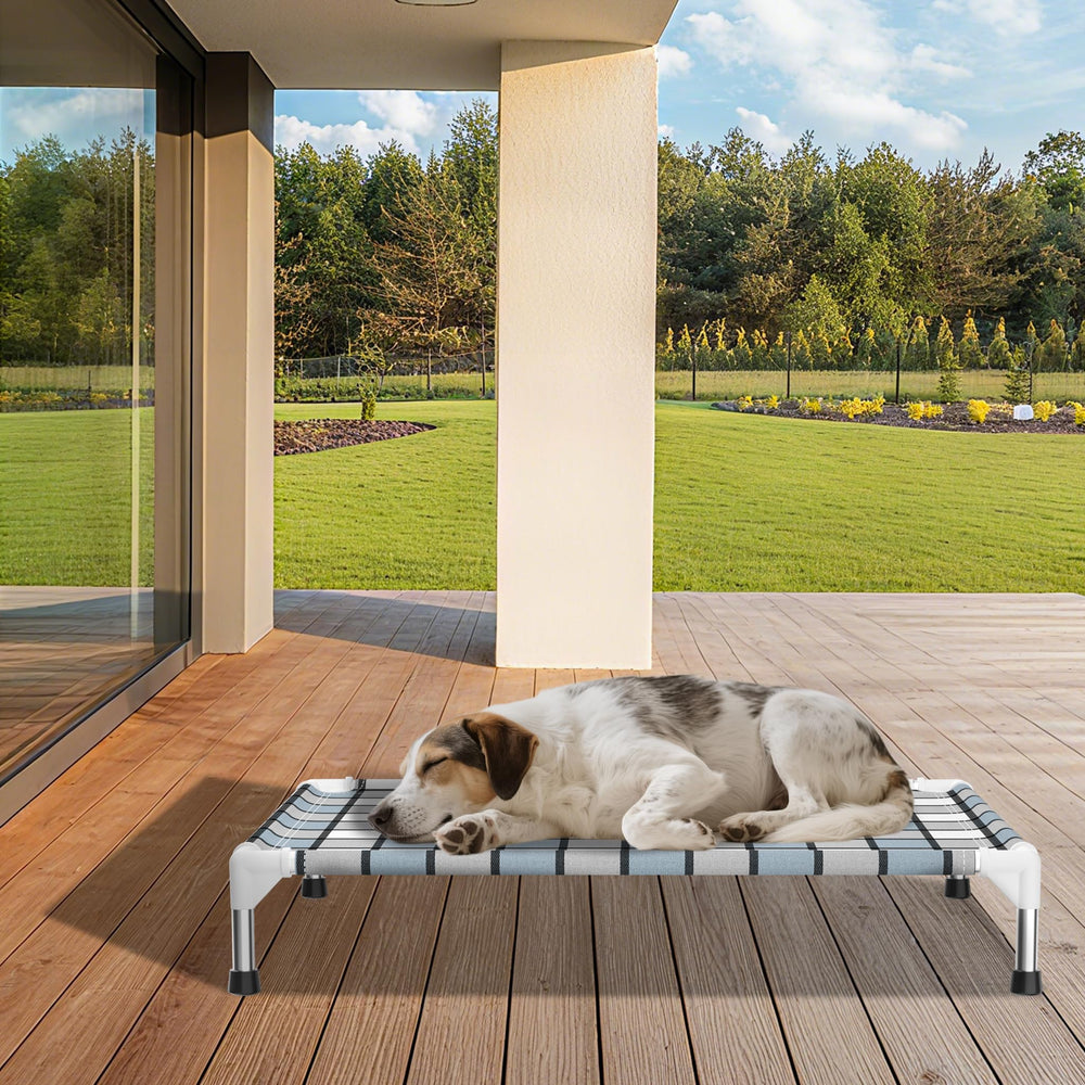 Caghash eco-friendly materials promote recyclable and healthy resting space.