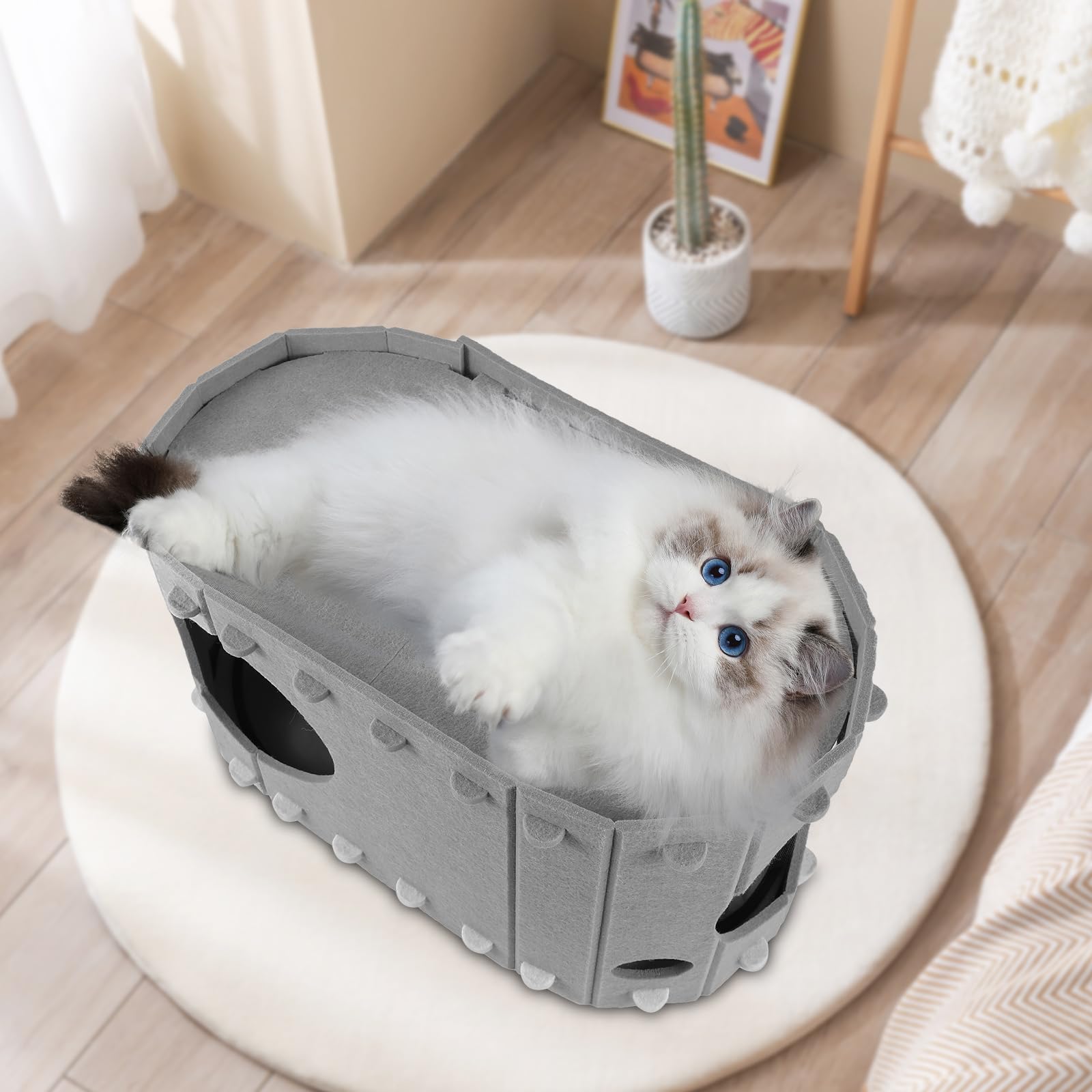 Caleforra cat house durable materials ensuring pet safety.